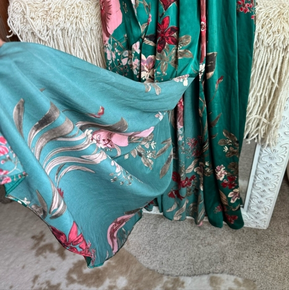 Baltic Born Sicily Floral Maxi Dress Dark Green Small - Picture 6 of 6